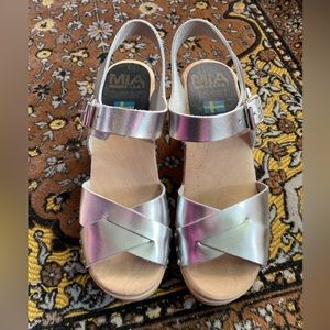 Mia Clog Sandals